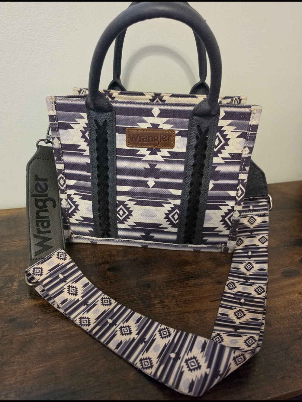 Wrangler Black & Cream Southwestern Tote Set - Picture 2 of 13